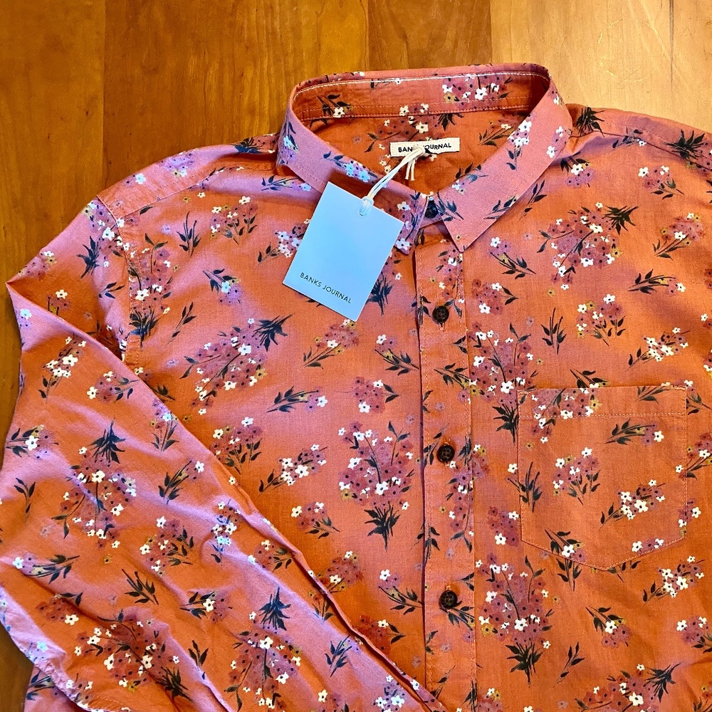 Banks Journal Floral Shirt Men's Medium NWOT